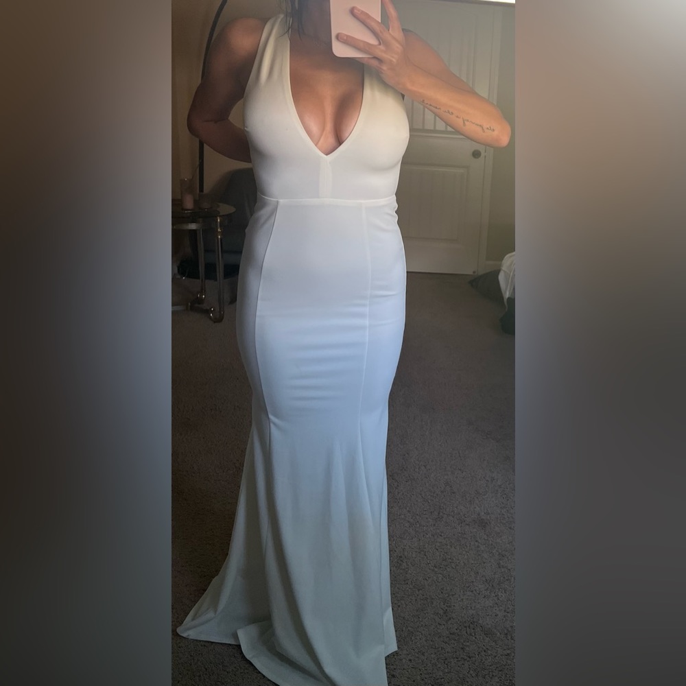 White cross back maxi dress